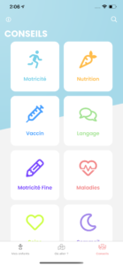 Motricité, nutrition, maladies, ... : l'application propose de nombreuses catégories d'articles pour aider les parents.